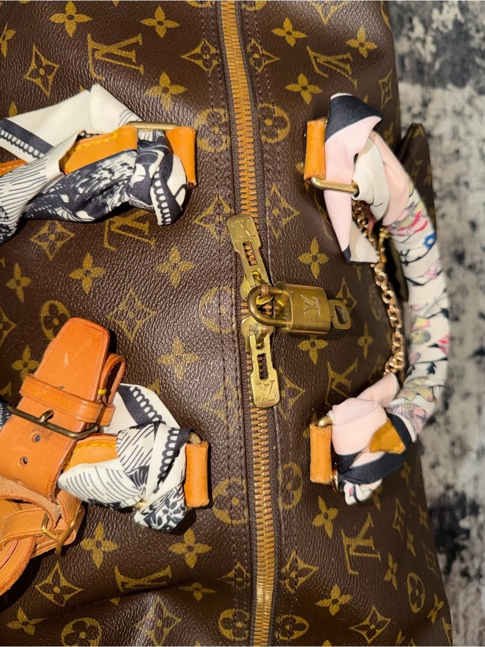 Louis Vuitton — Monogram Keepall 50 Bandoulière #265